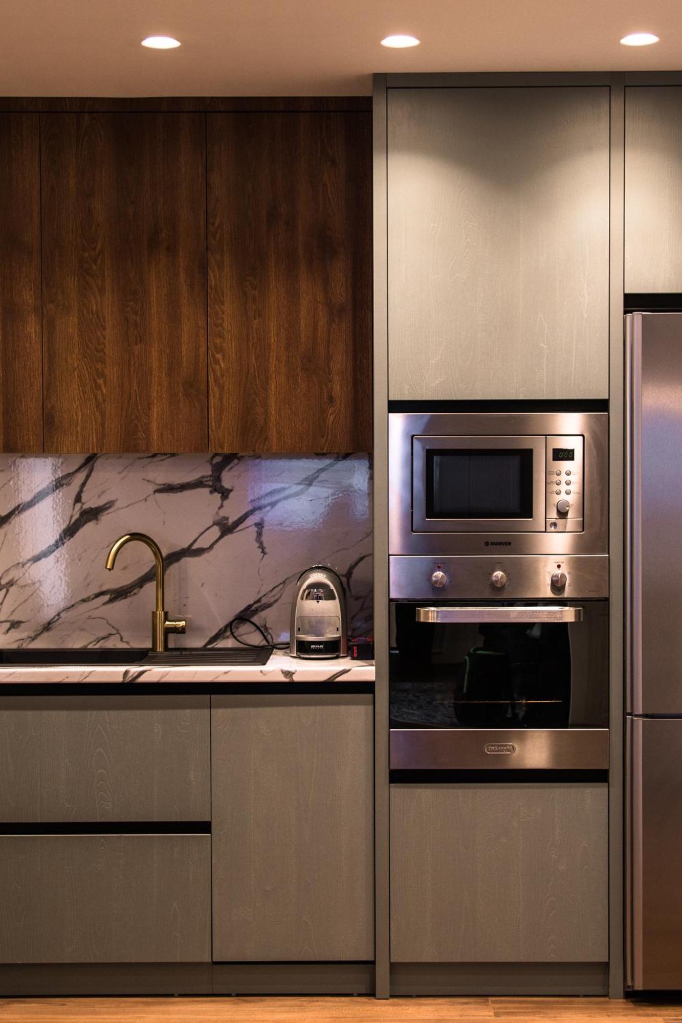 Novi'S Luxury Apartment 2 Гірокастра Екстер'єр фото